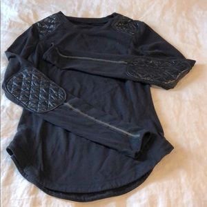 Long sleeve black LuLu Lemon top